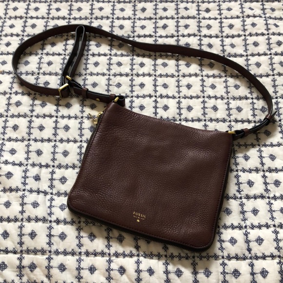 Fossil Leather Crossbody - Picture 1 of 6